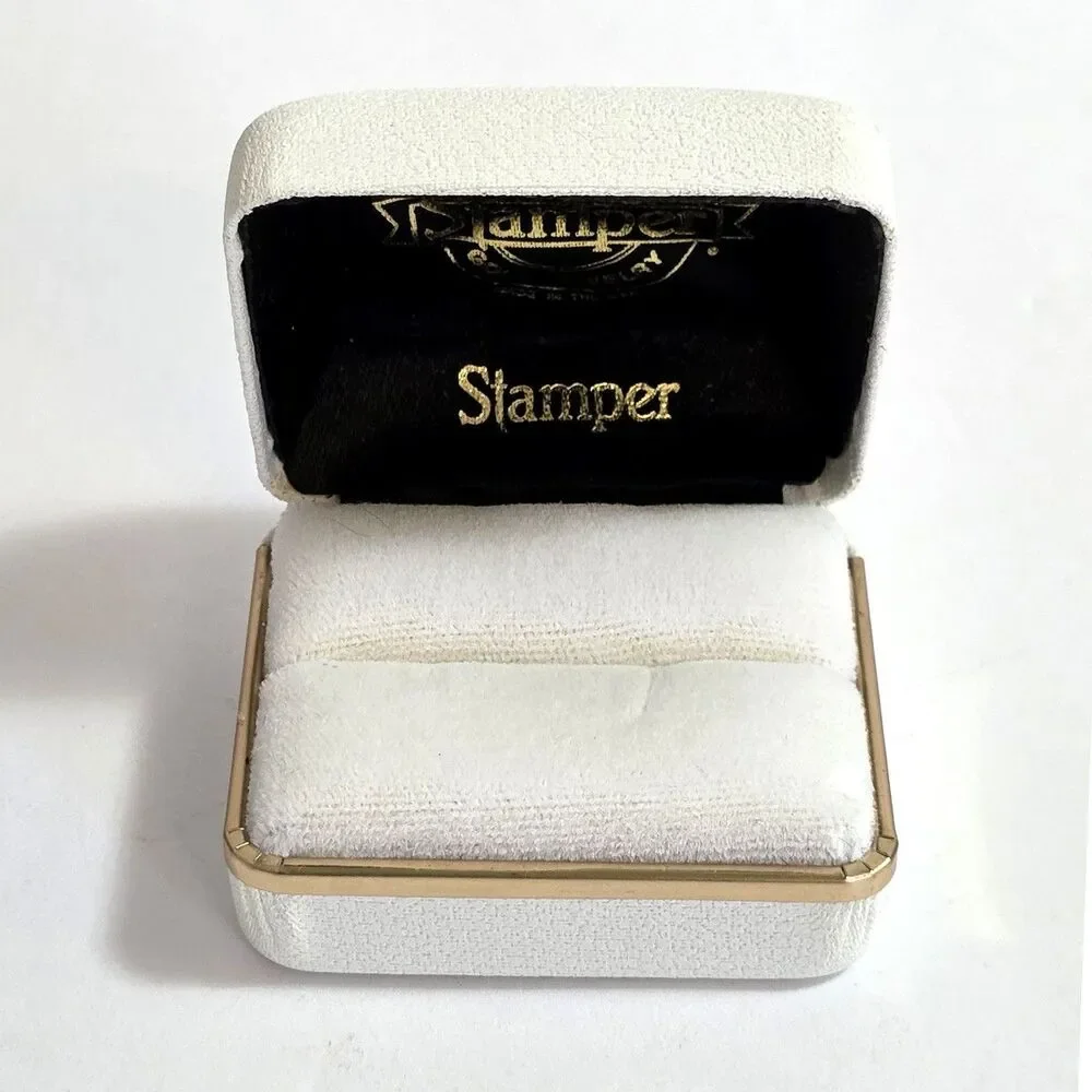 Ring Box branded Stampers Black Hills Gold white pebbled outer, small BOX ONLY